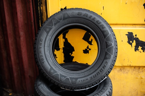фото протектора и шины Endurе WSL1 Шина Sailun Endure WSL1 215/70 R15C 109/107R
